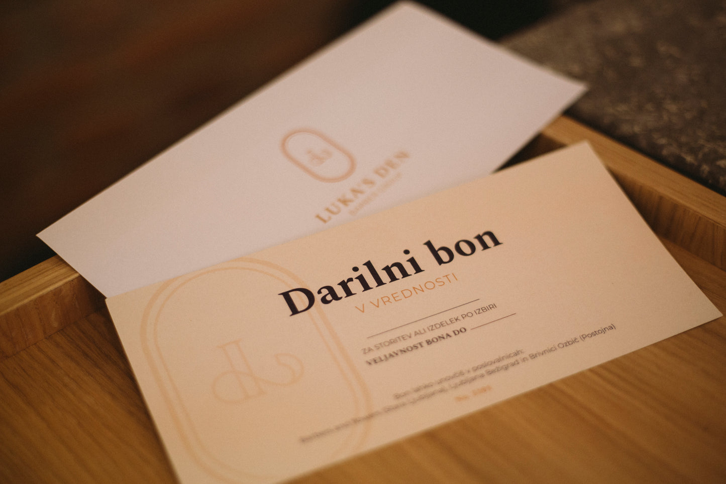 Darilni bon